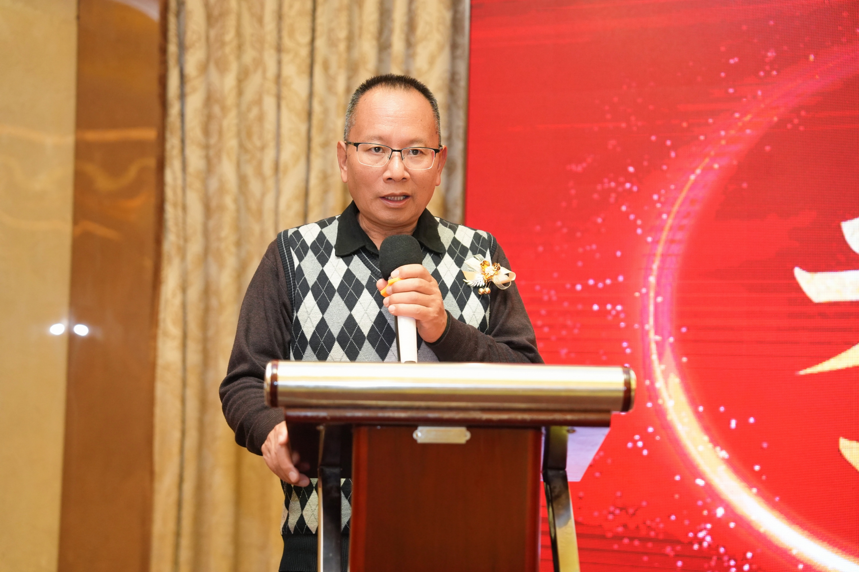 携手十五载，共创新未来｜十五周年庆典晚宴圆满落幕